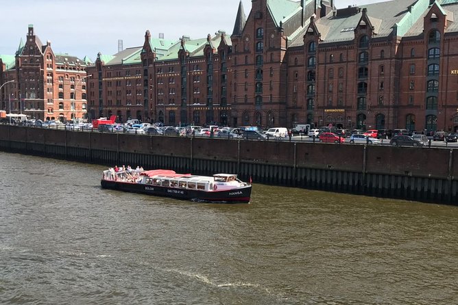 Hamburg harbor tour with a barge - The Elbphilharmonie from the water