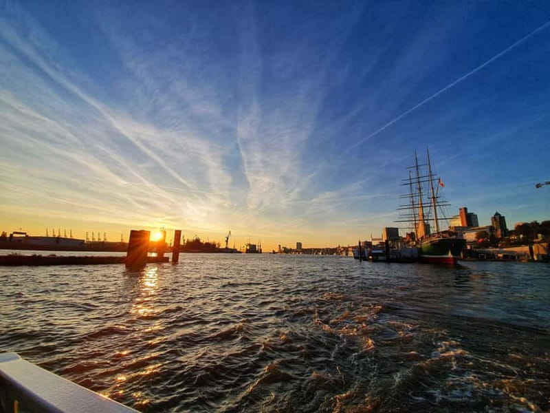Hamburg: Private Harbor Tour by Boat - Why Hamburg is best understood from the harbor