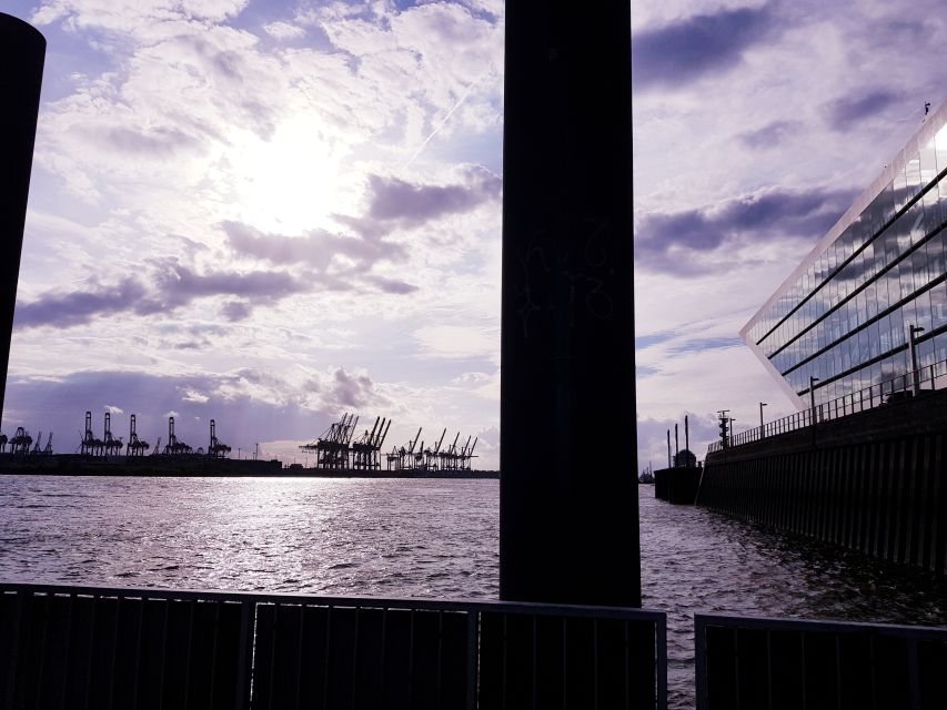 Hamburg: Private Harbor Tour by Boat - A one-hour cruise or the longer 1.5 to 2-hour option