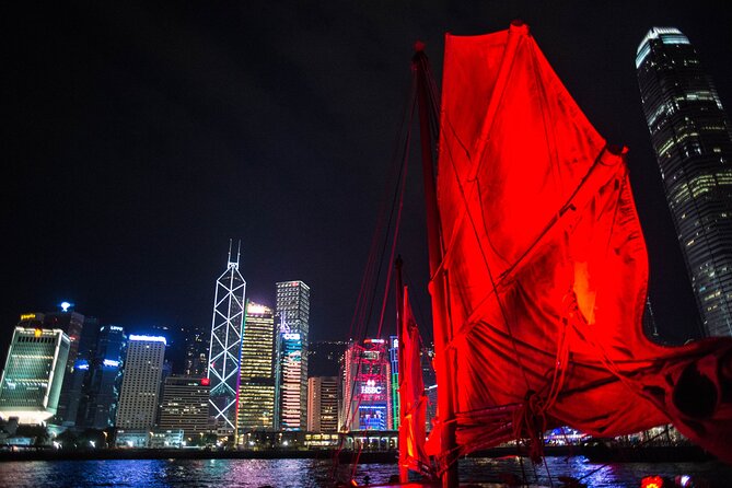 Hong Kong: Dukling, Antique Boat Tour in Victoria Harbour - The 45-minute route around Victoria Harbour