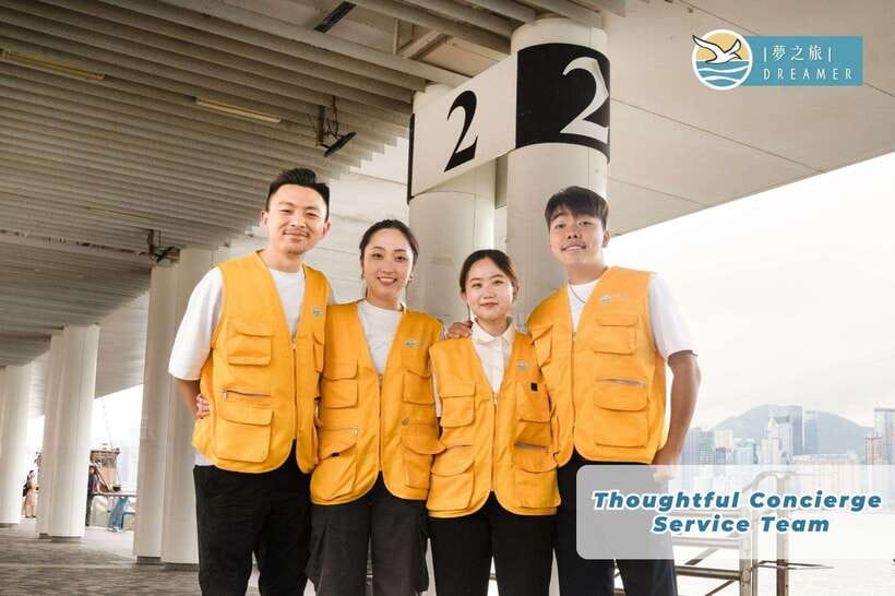 Hong Kong: Victoria Harbour Cruise with Free Camera Photos - Key points to know before you book