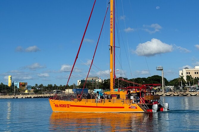 Honolulu Sunset Sail from Kewalo Harbor Including Drinks - Who will enjoy this Oahu cruise most