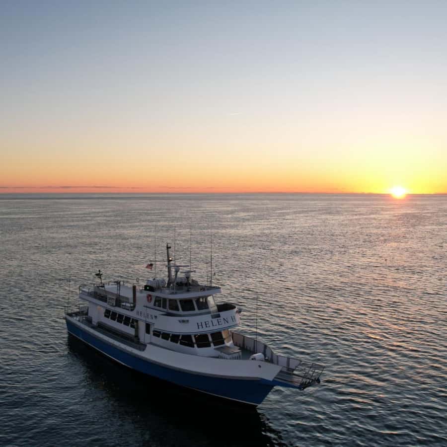 Hyannis: Hyannis Harbor Sunset Cruise - What This Hyannis Cruise Is Really Like
