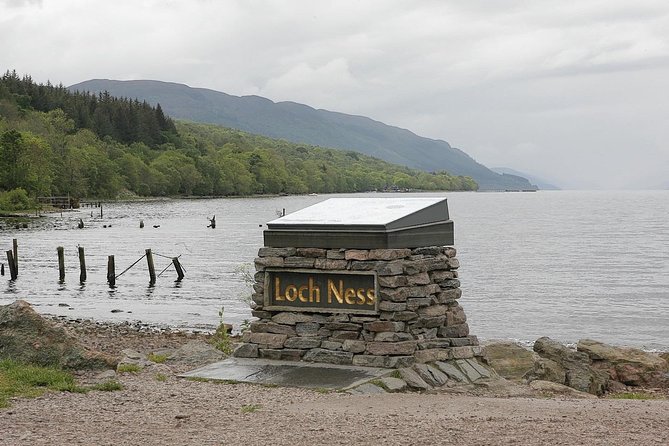 INVERGORDON PORT Tour of Culloden, Cairns & Cawdor Castle - Loch Ness offers a classic Highland photo stop