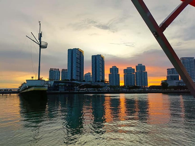 Johor Bahru: Brooklyn Cruise at Puteri Harbour - Singapore views with realistic expectations