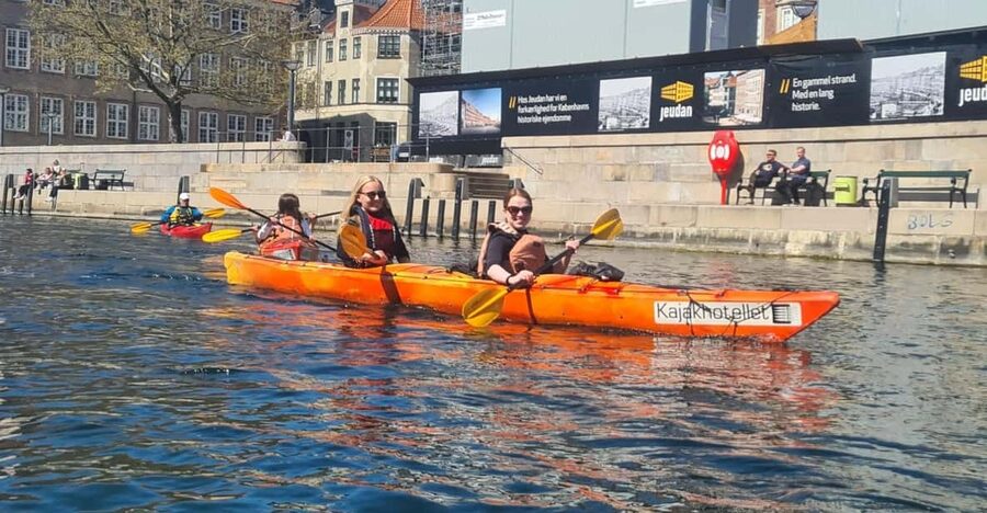 Kayak Tour in Copenhagen Harbor - June, July and August - Børsen and the old waterfront architecture