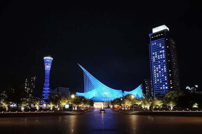 Kobe: Glamorous Harbor Lights & Tower Panorama - Meriken Park and the open harbor air