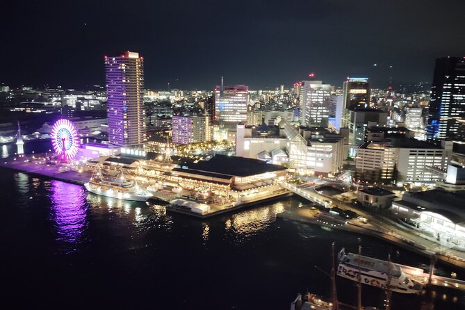 Kobe: Glamorous Harbor Lights & Tower Panorama - Guide quality and what to expect from the commentary