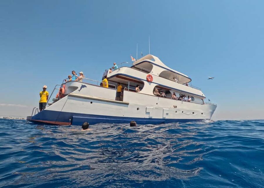 Larnaca Bay Cruise with Snorkeling - Choosing between the two-hour morning cruise and 90-minute afternoon trip