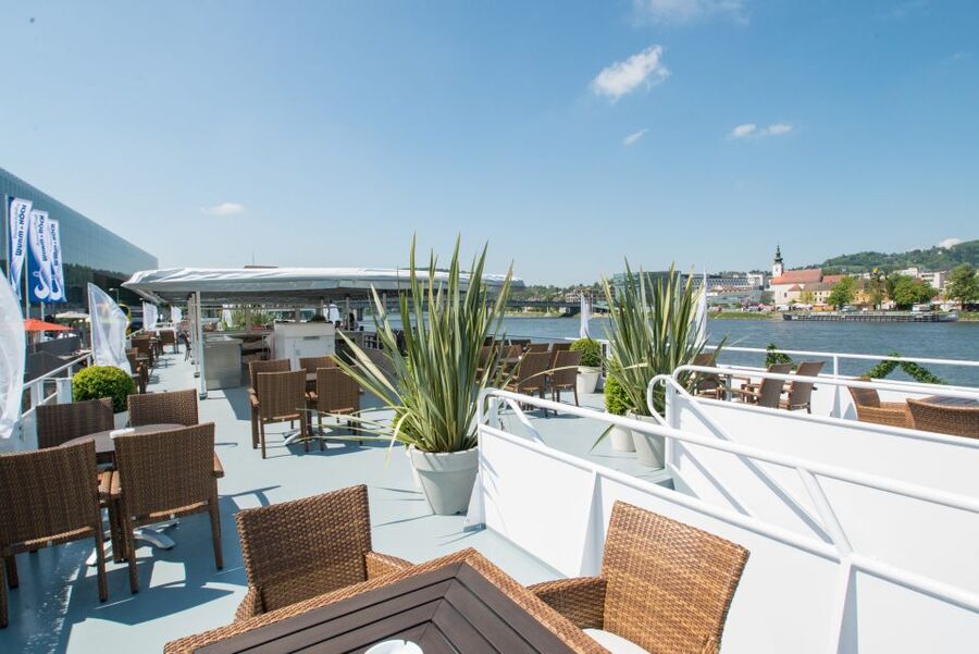 Linz: Harbor Cruise - Should you book the MS Linzerin?