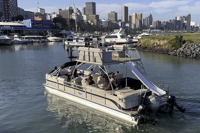 Luxury Harbour Ocean Boat Cruise - A cruise with a relaxed social mood