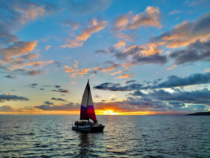 Maalaea Harbor: Sunset Sail on a Charming Hawaiin Catamaran - Hawaiian pupu and the floating Tiki Bar