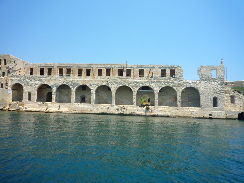 Malta: Panoramic Cruise around Malta's Harbours and Creeks - Valletta from the sea: walls, gardens, and church towers