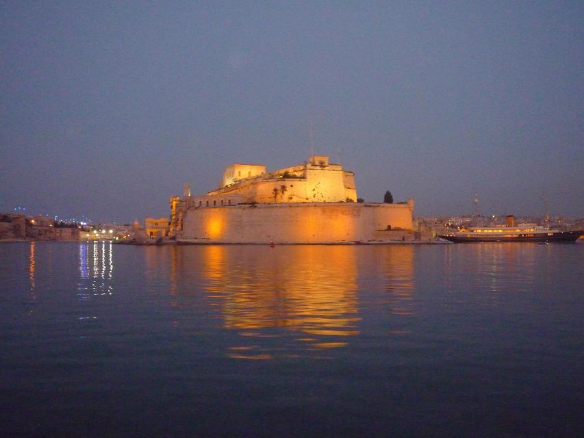 Malta: Panoramic Cruise around Malta's Harbours and Creeks - Marsamxett Harbour: marinas, shipyards, and Fort Manoel