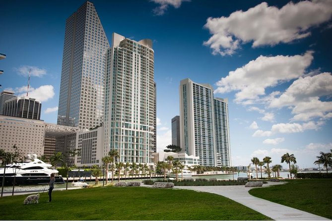 Miami City Tour and Biscayne Bay Cruise with Hotel Transportation - Little Havana in 20 minutes
