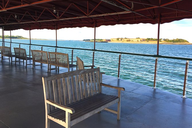 New England Fall Lunch Cruise in Boston Harbor - Heated cabin or open deck?