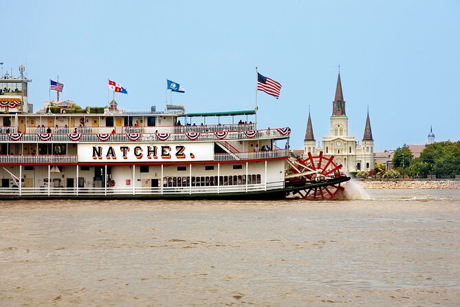 New Orleans City Tour and Steamboat Natchez Harbor Jazz Cruise - Above-ground tombs at St. Louis Cemetery No. 3