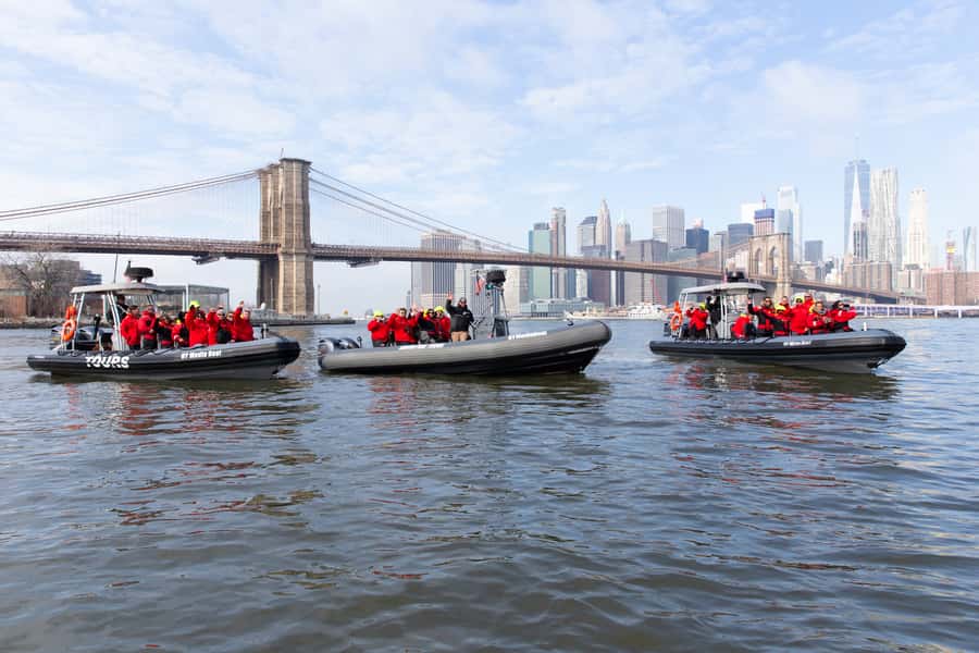 New York City: Harbor Speedboat Tour - Why this one-hour boat ride works so well