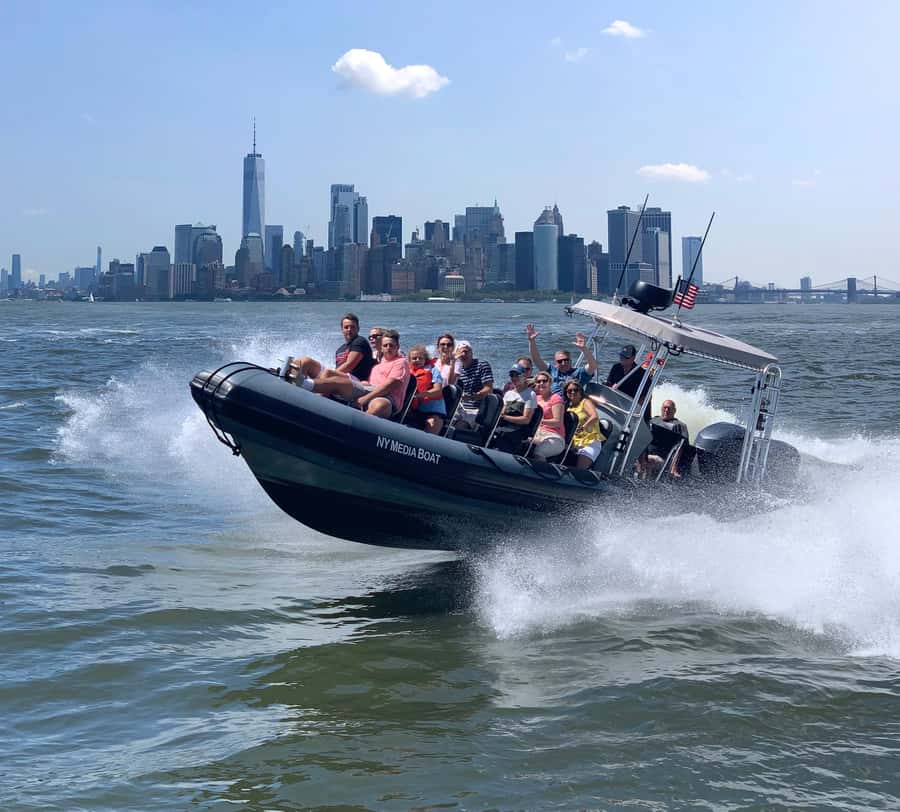 New York City: Harbor Speedboat Tour - Brooklyn’s waterfront, Red Hook, and Governors Island