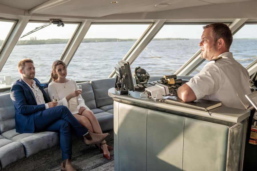 Newcastle: Harbour Cruise with Buffet Lunch - What the 150-minute format means for you