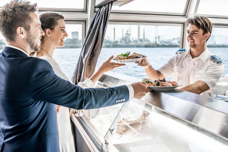 Newcastle: Harbour Dinner Cruise with Live Music - What the three-course dinner adds to the evening