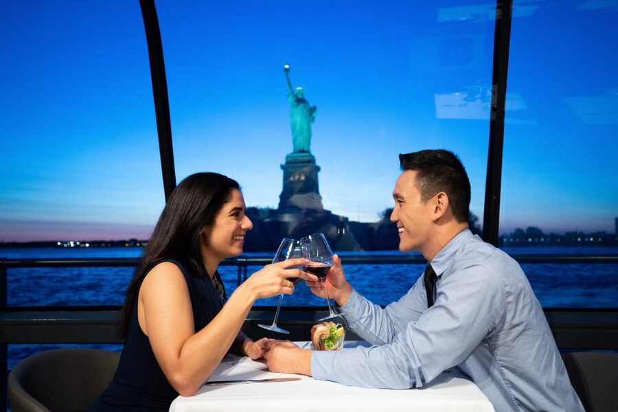 NYC: Christmas Eve Gourmet Brunch or Dinner Harbor Cruise - The Sights: Bridges, Towers, and the Statue of Liberty
