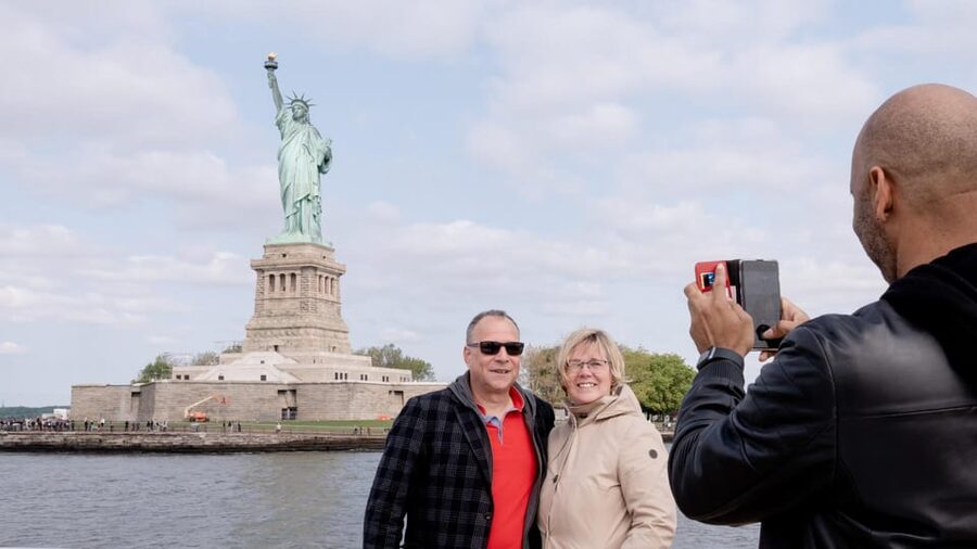 NYC: Liberty Cruise on New York Harbor with Live Guide - Weather and schedule concerns