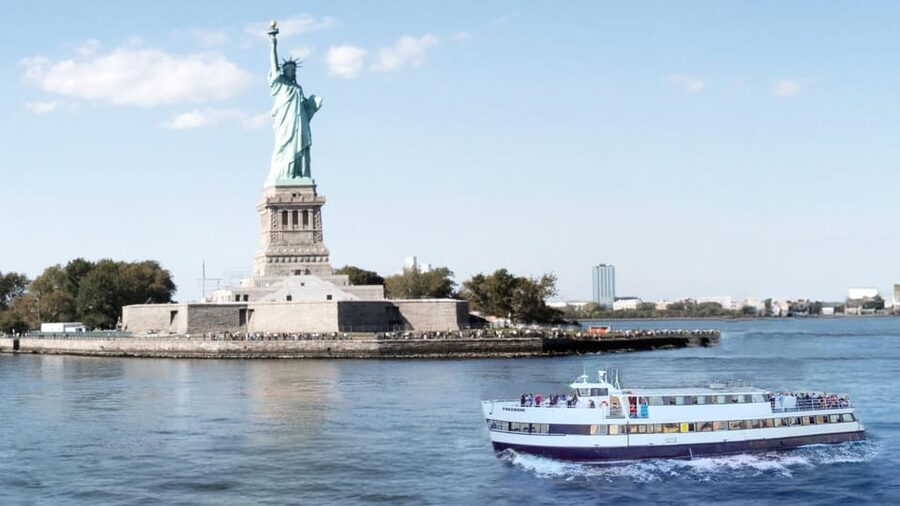 NYC: Liberty Cruise on New York Harbor with Live Guide - Lower Manhattan from the water