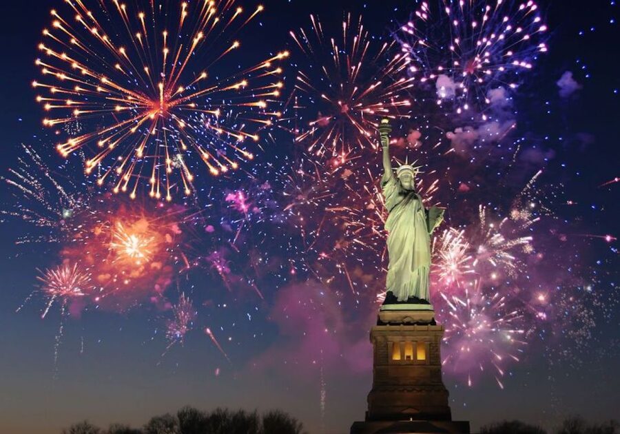 NYC: New Year's Eve Buffet Dinner Fireworks Harbor Cruise - Is $552 per person a fair price?