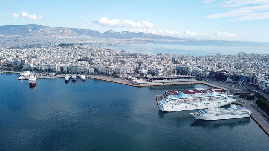 Piraeus Port Cruise visitors to Athens Private City Tour - The Acropolis Museum: useful, but watch the clock