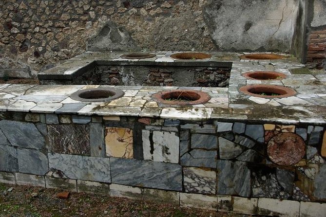 Pompeii and Amalfi Coast Port Tour (Driver Only/Self Touring) - Positano on foot, with the Amalfi Coast road as part of the show