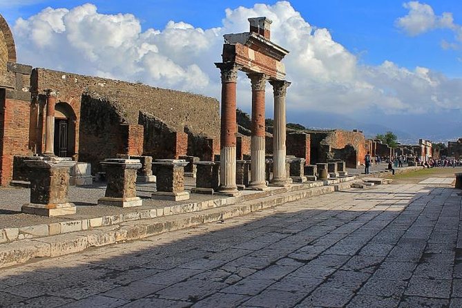 Pompeii and Amalfi Coast Port Tour (Driver Only/Self Touring) - Sorrento and Marina Grande for a slower pause