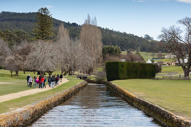 Port Arthur Full-day Guided Tour with Harbour Cruise and Tasman National Park - Chocolate makes an easy final stop