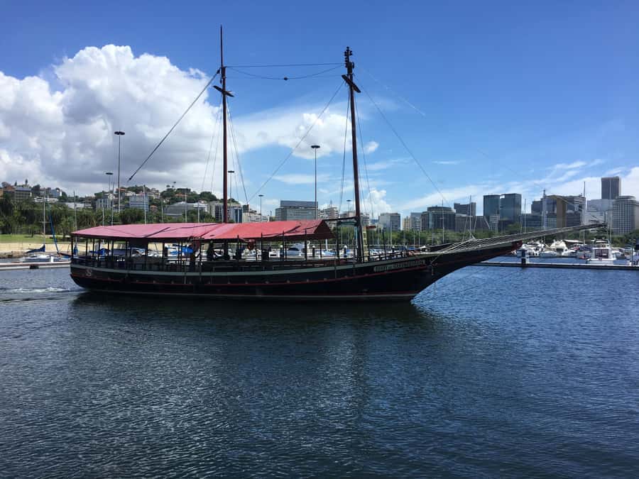 Rio From The Sea: Guanabara Bay Cruise with Optional Lunch - The pickup: convenient, but confirm the details