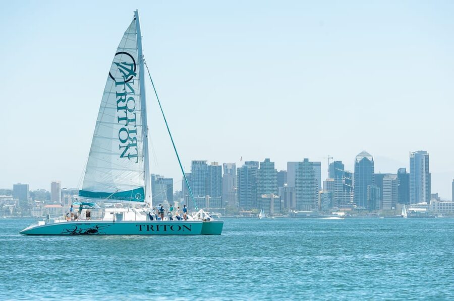 San Diego Harbor Cruise: 2.5 hour Catamaran Cruise - The Coronado Bridge and San Diego’s Skyline