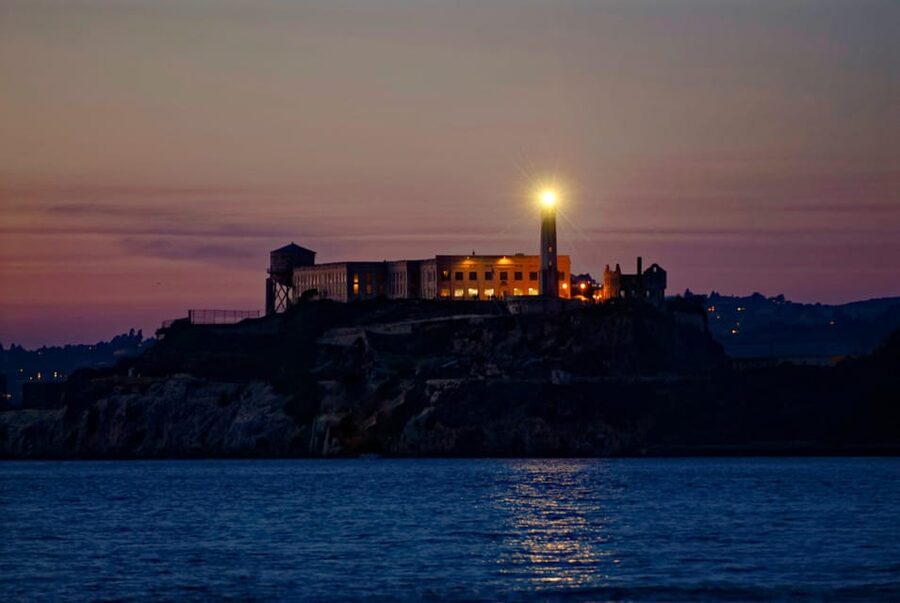 San Francisco: Alcatraz Night Tour with SF Bay Cruise - Who will enjoy this Alcatraz combination?