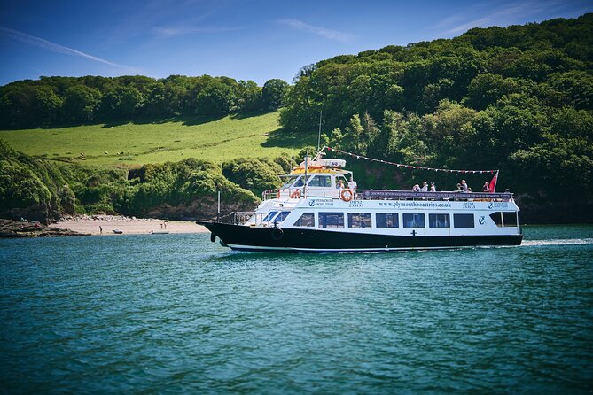 Scenic Harbour Cruise in Plymouth with Commentary - Returning along the coastline to the Barbican