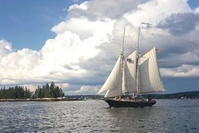 Schooner Applejack Sunset Sail Tour in Boothbay Harbor - Sailing, or a motor cruise?