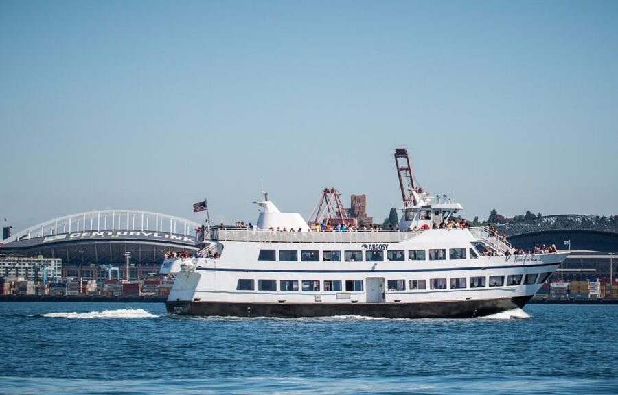 Seattle: Harbor Cruise with Local Guide - Harbor Island brings industry into view