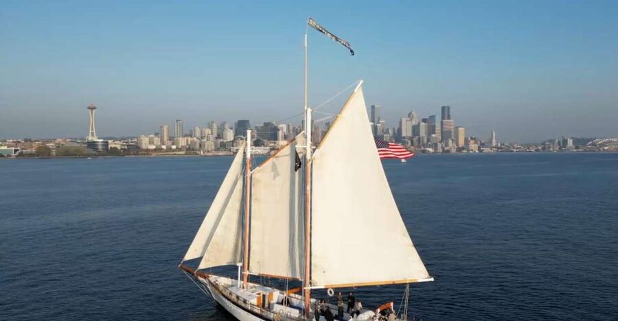 Seattle: Tall Ship Harbor Cruise - Boarding at Pier 66 Near Anthony’s Restaurant