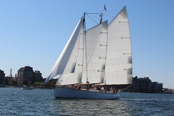 Sightseeing Day Sail around Boston Harbor - Sailing among the harbor islands