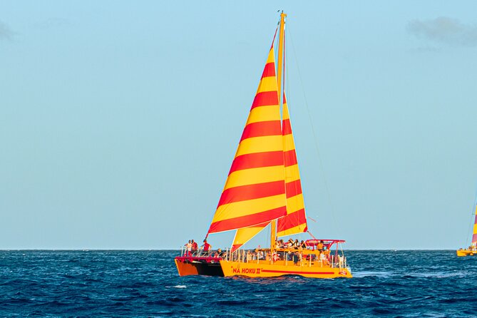 South Shore Open Sail from Kewalo Harbor Including Drinks - Booking timing, weather, and cancellation details