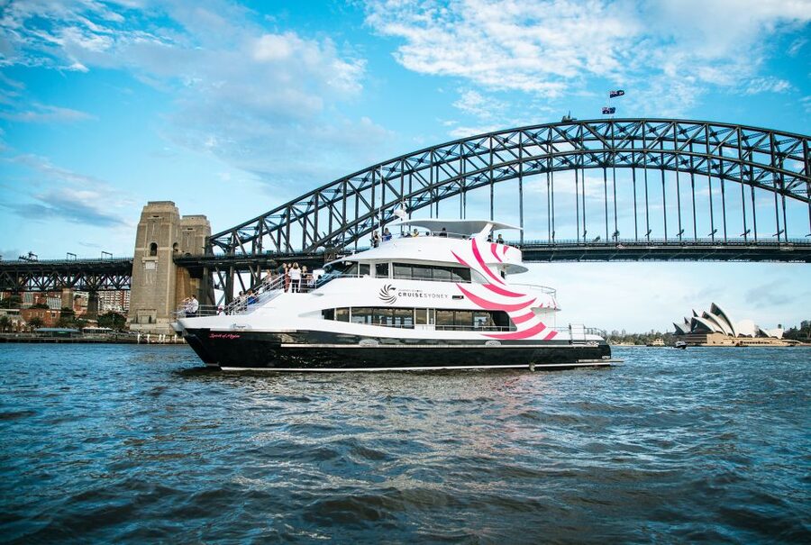 Sydney: 2-Course All Inclusive Lunch Harbour Cruise - Is $112 good value for two hours?