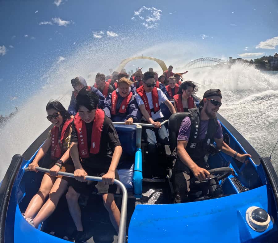 Sydney: 30-Minute Jet Boat Ride from Darling Harbour - Quick points before you book
