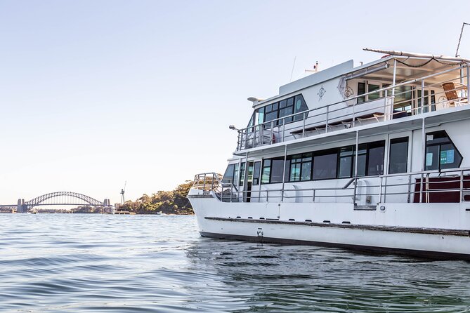 Sydney Combo: Morning Sightseeing to Bondi & Harbour Lunch Cruise - Bondi Beach gives you 30 minutes of sand and surf