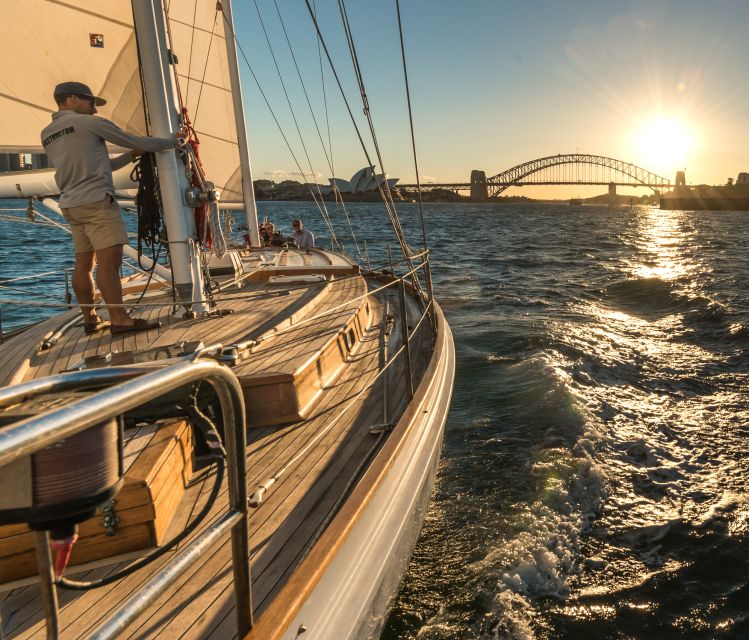 Sydney: Exclusive Sydney Harbour Cruise on a Classic Yacht - Who should book this cruise