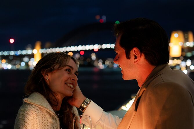 Sydney Harbour: 2h Glass Boat Dinner Cruise with Wine Pairing - The harbour route and changing views