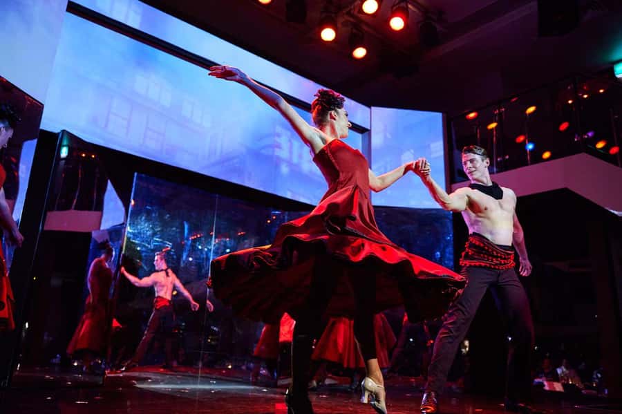 Sydney Harbour: Cabaret Cruise with 3-Course Dinner - Five things worth knowing before you book