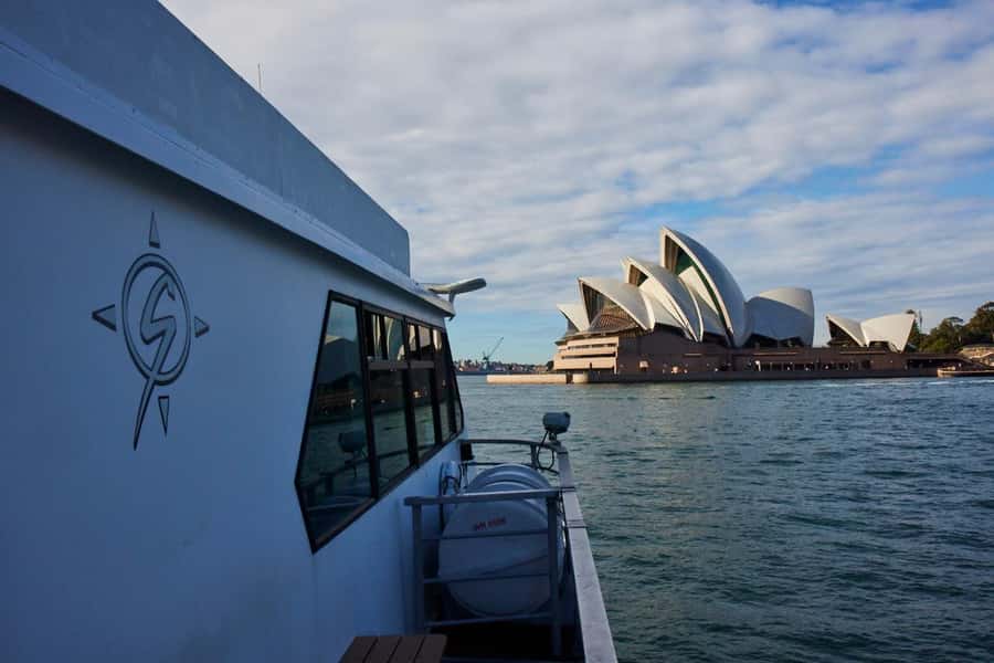 Sydney: Harbour Cruise with Buffet Lunch - Five things to know before you book