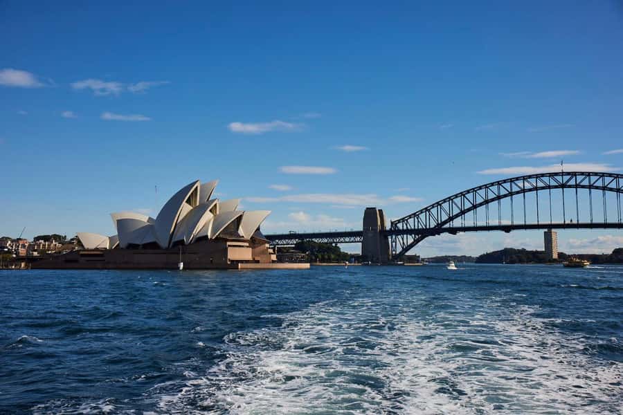 Sydney: Harbour Cruise with Buffet Lunch - What the timing means for your day